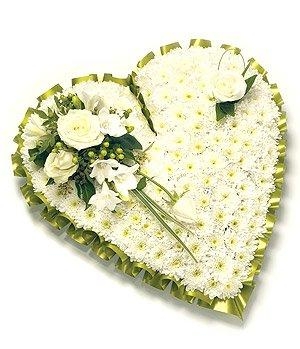 Heart Ribboned Traditional White