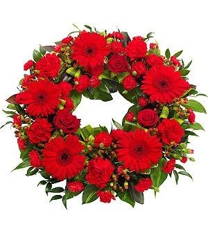 Wreath Ruby Red